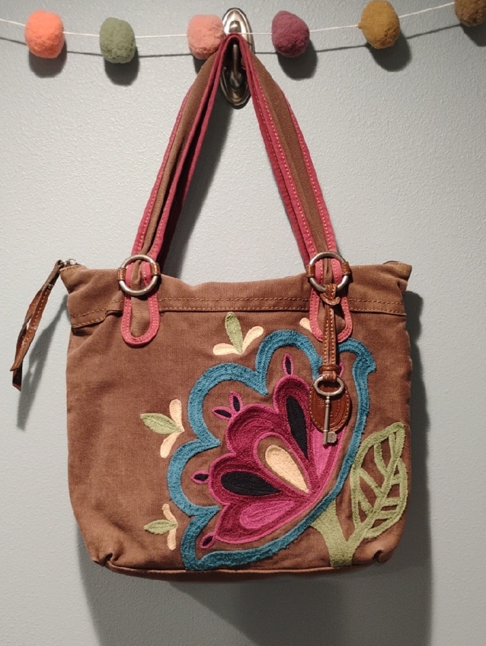 FOSSIL Vintage Brown Floral Embroidered Shoulder Bag